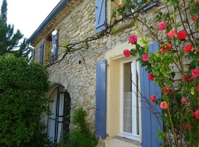 Les Beaux Chenes *